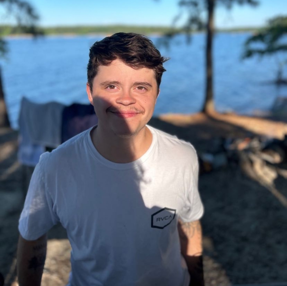 Meet your Posher, Kaden